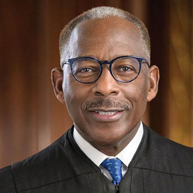 Hon. Donald W. Beatty headshot